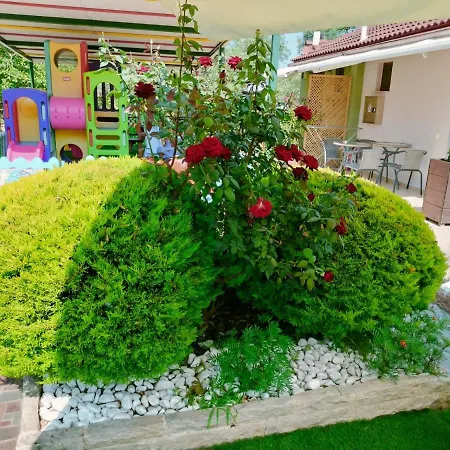 Anassa Deluxe & Apartahotel