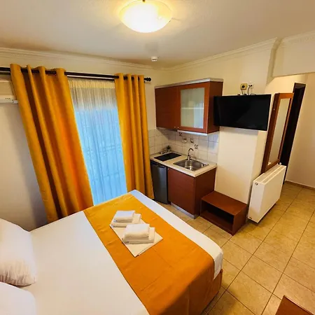 Anassa Deluxe &