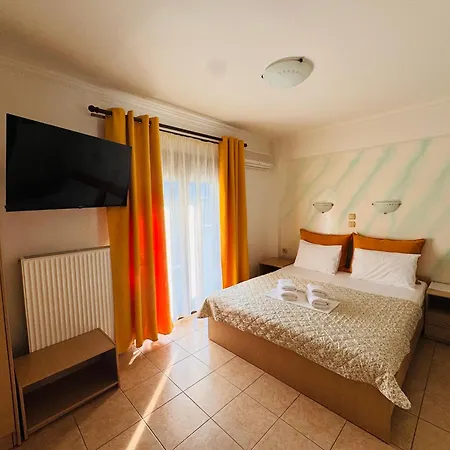 Anassa Deluxe & Apartahotel