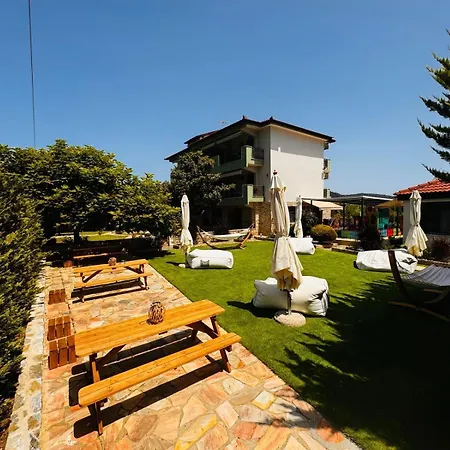 מלון דירות Anassa Deluxe & סקאלה פוטאמיאס