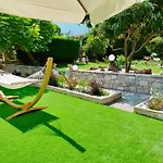 Aparthotel Anassa Deluxe &