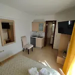 Anassa Deluxe & Aparthotel