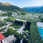 Aparthotel Anassa Deluxe &