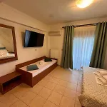 Anassa Deluxe & Aparthotel 3*