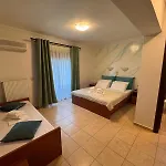 Aparthotel Anassa Deluxe & 3*