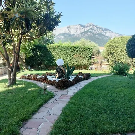 Anassa Deluxe & Aparthotel