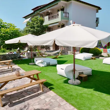 Anassa Deluxe & 3*