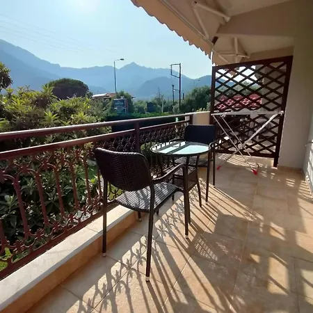 Apartahotel Anassa Deluxe & 3*