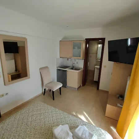 Anassa Deluxe & Aparthotel