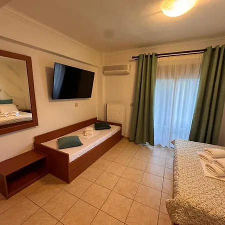 Anassa Deluxe & Apartahotel 3*