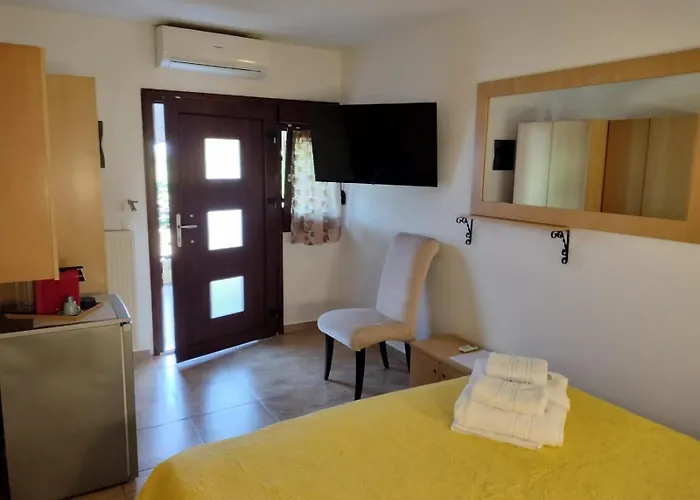 Апарт-отель Anassa Deluxe &